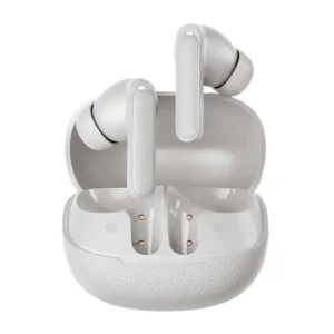 دفون بلوتوثی QCY Buds ANC HT15 یک انتخاب ایده‌آل برای کسانی است که به‌دنبال کیفیت صدا، حذف نویز حرفه‌ای و قیمت مناسب در کنار هم هستند. این مدل با فناوری ANC پیشرفته تا حد زیادی صدای مزاحم محیط را کاهش می‌دهد و تجربه موسیقی، مکالمه و تماشای ویدئو را کاملاً لذت‌بخش و بدون حواس‌پرتی می‌کند. درایورهای قدرتمند، بیس عمیق، اتصال پایدار بلوتوث 5.3 و تأخیر بسیار کم، این هدفون را برای بازی، مکالمه و استفاده روزمره کاملاً مناسب کرده است. طراحی ارگونومیک و سبک QCY HT15 نیز باعث می‌شود ساعت‌ها بدون خستگی در گوش باقی بماند. هدفون بلوتوثی کیو سی وای مدل Buds ANC HT15